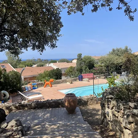 T3 De 80m2 Avec Piscine - Jardin - Vue *