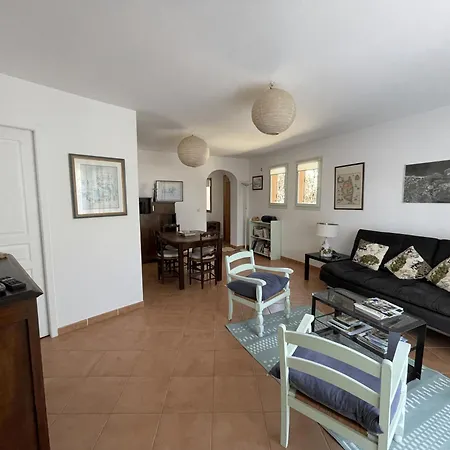 Hébergement de vacances T3 De 80m2 Avec Piscine - Jardin - Vue Monticello