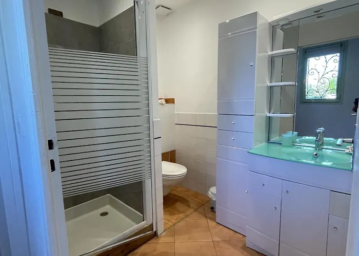 T3 De 80m2 Avec Piscine - Jardin - Vue * Monticello