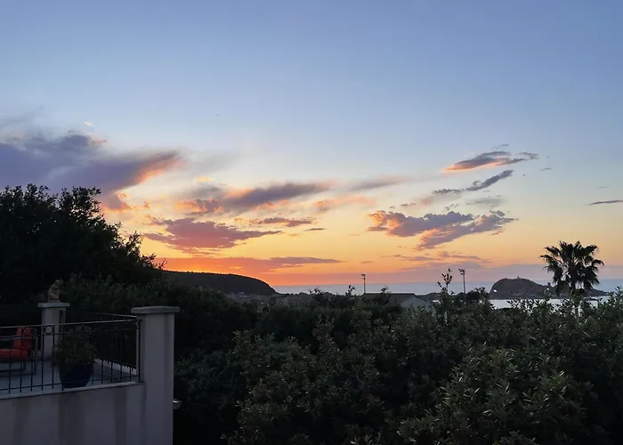 T3 De 80m2 Avec Piscine - Jardin - Vue Monticello